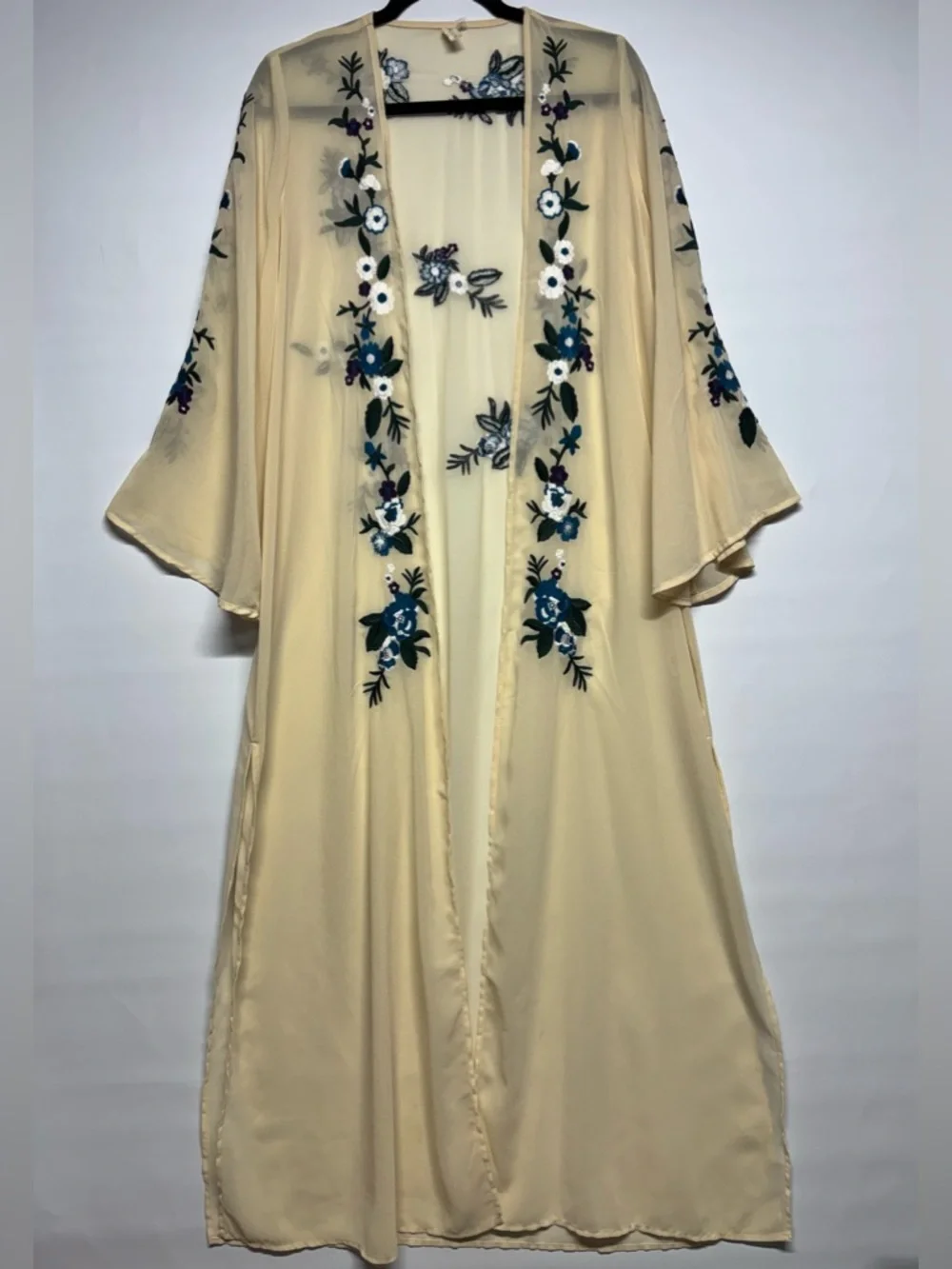 ✨Pink Blush Cream Sheer Embroidered Kimono Cardigan – Size S